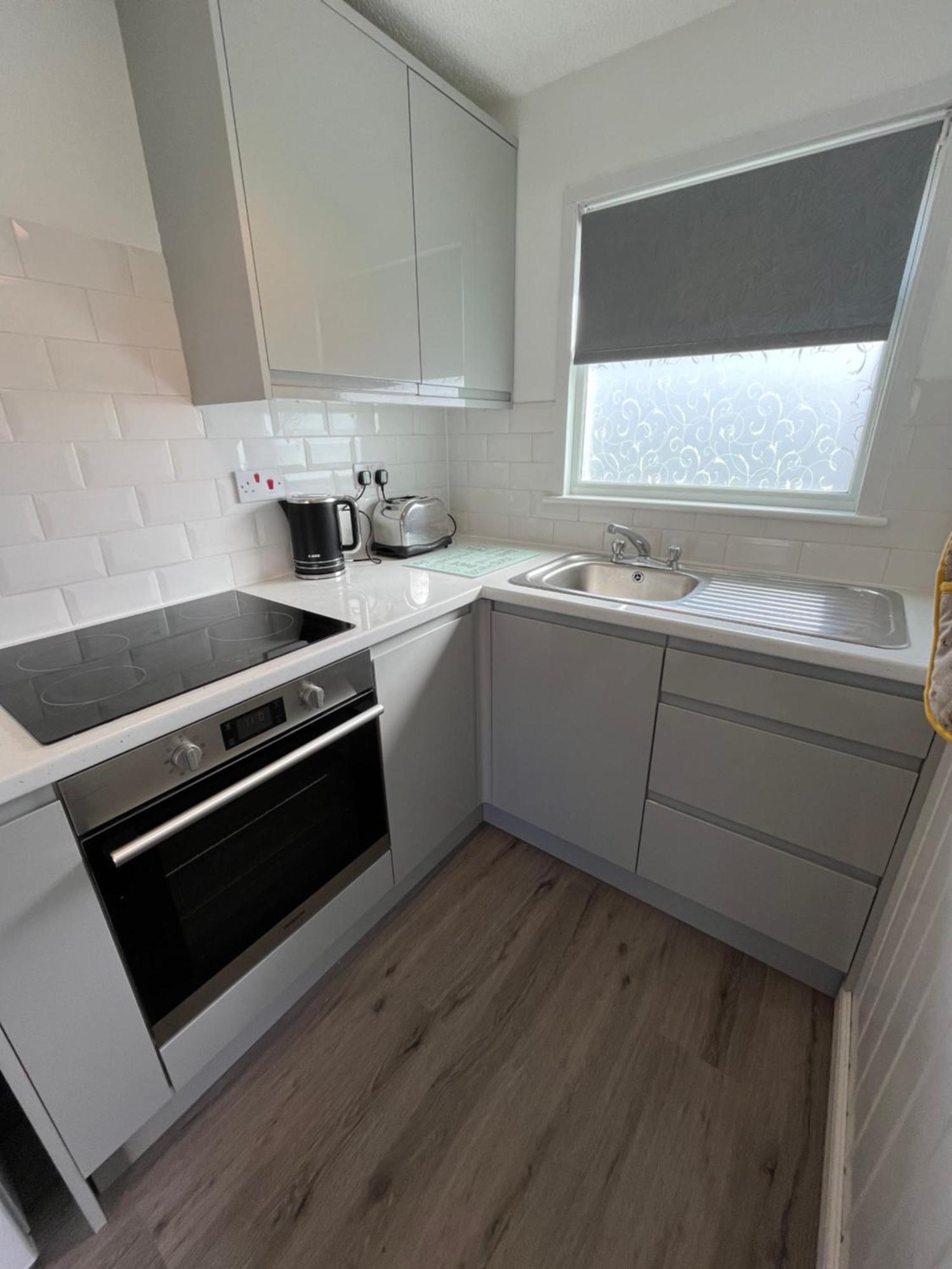 Chalet 319, Hemsby - Two Bed Chalet, Sleeps 5, Pet Friendly, Bed Linen And Towels Included Esterno foto